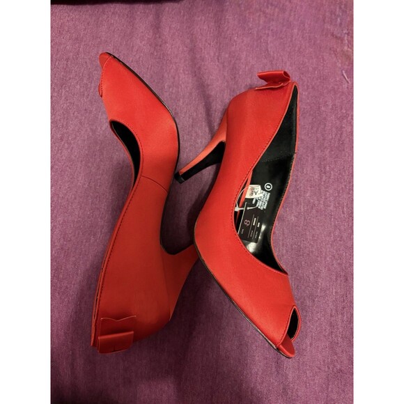 Hollywould For Target Grace Women 8 Red Satin ￼Heels Vintage Y2K Glam Girl Boss - Picture 8 of 10